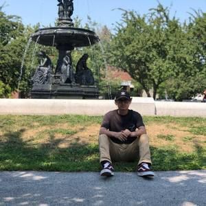 Meet your Posher, Eli